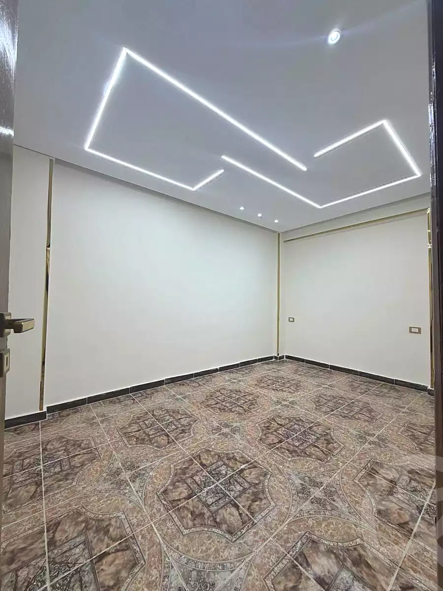 https://aqarmap.com.eg/en/listing/7317048-for-sale-alexandria-lsywf-el-falki