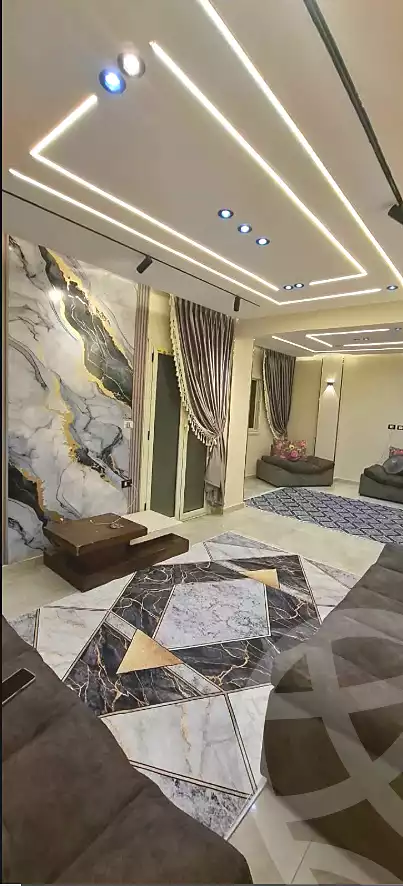 https://aqarmap.com.eg/ar/listing/7317186-for-sale-cairo-faisal-kafr-tohormos-queen-nazli-st