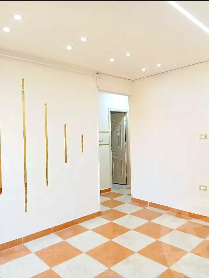https://aqarmap.com.eg/ar/listing/7317519-for-sale-alexandria-el-asafra-shr-45