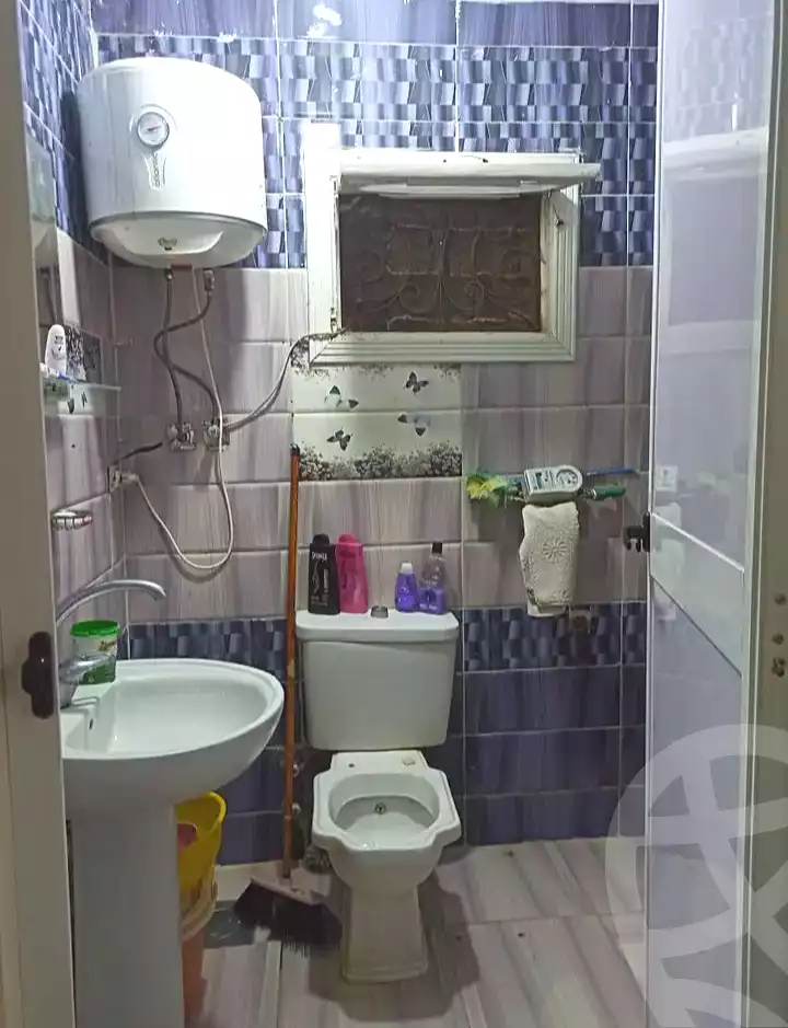 https://aqarmap.com.eg/ar/listing/7317616-for-sale-alexandria-al-agamy-el-hanouvel-yathreb-st