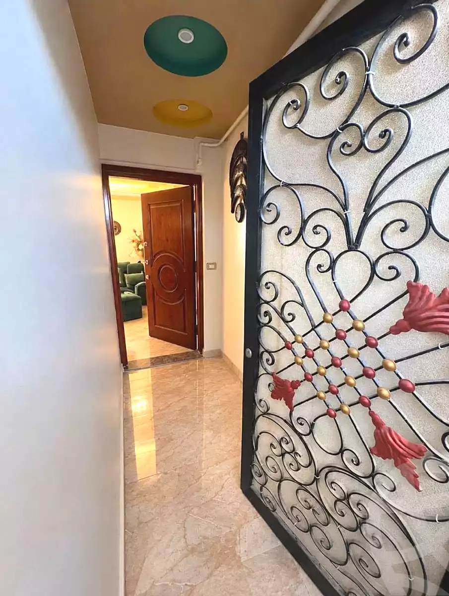 https://aqarmap.com.eg/ar/listing/7317631-for-sale-alexandria-bw-qyr
