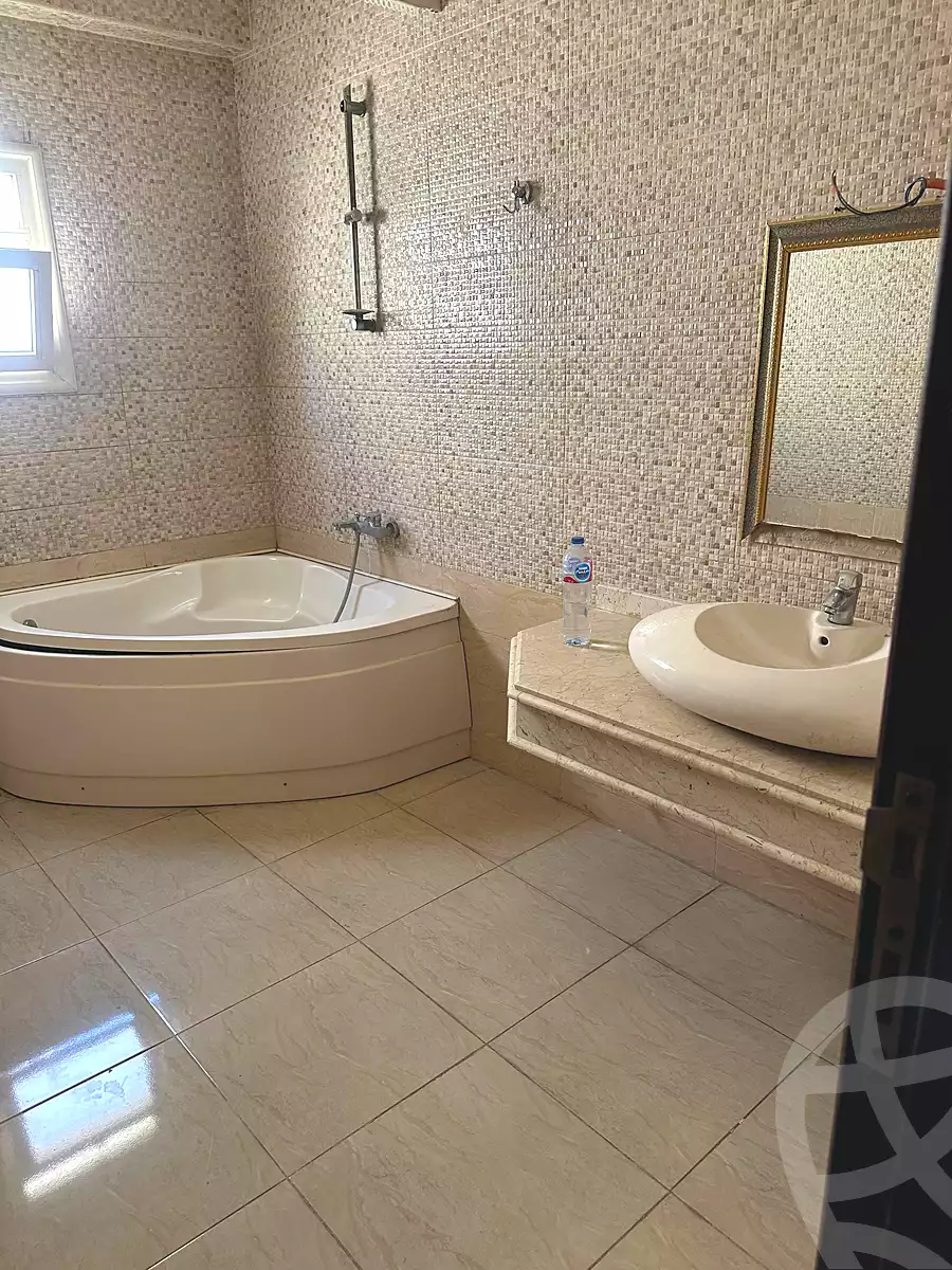 https://aqarmap.com.eg/en/listing/7317806-for-sale-cairo-new-cairo-compounds-kmbwnd-ldf-lwtny