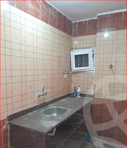 https://aqarmap.com.eg/en/listing/7317958-for-rent-alexandria-al-agamy-el-kilo-21