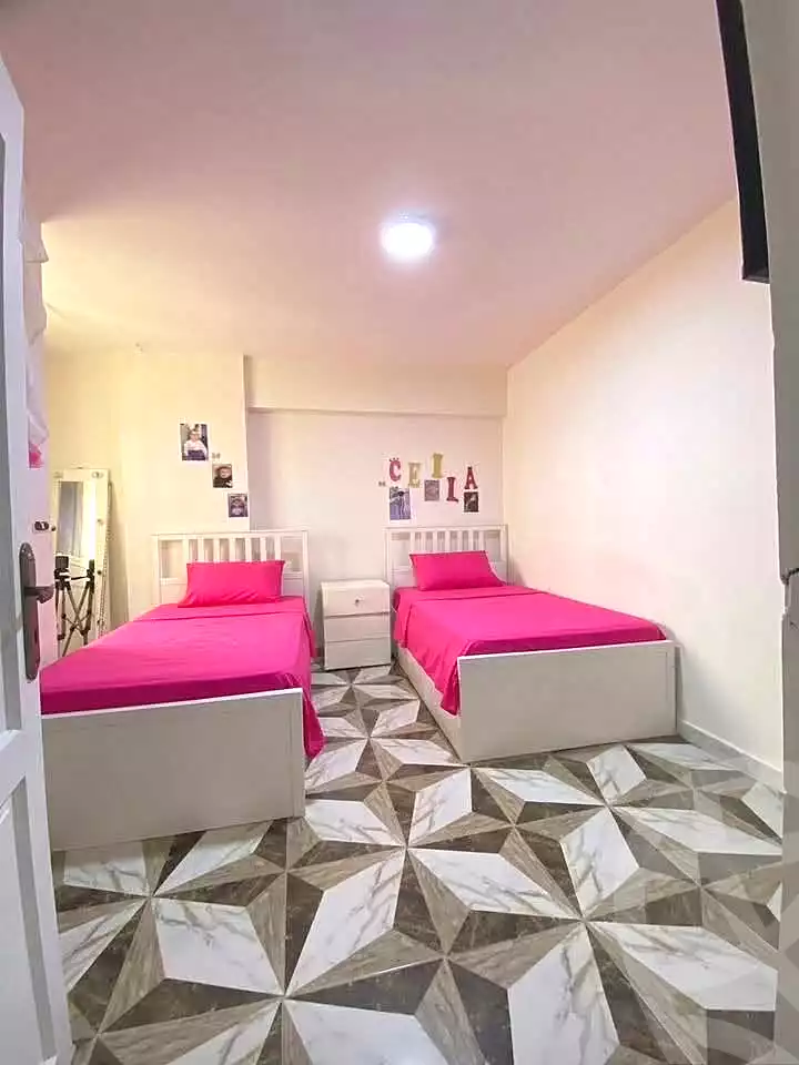 https://aqarmap.com.eg/en/listing/7318019-for-sale-alexandria-al-agamy-el-hanouvel-amin-eshak-st
