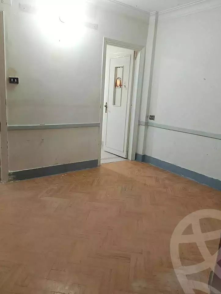 https://aqarmap.com.eg/ar/listing/7318028-for-sale-alexandria-moharram-bey-el-maamoun-st