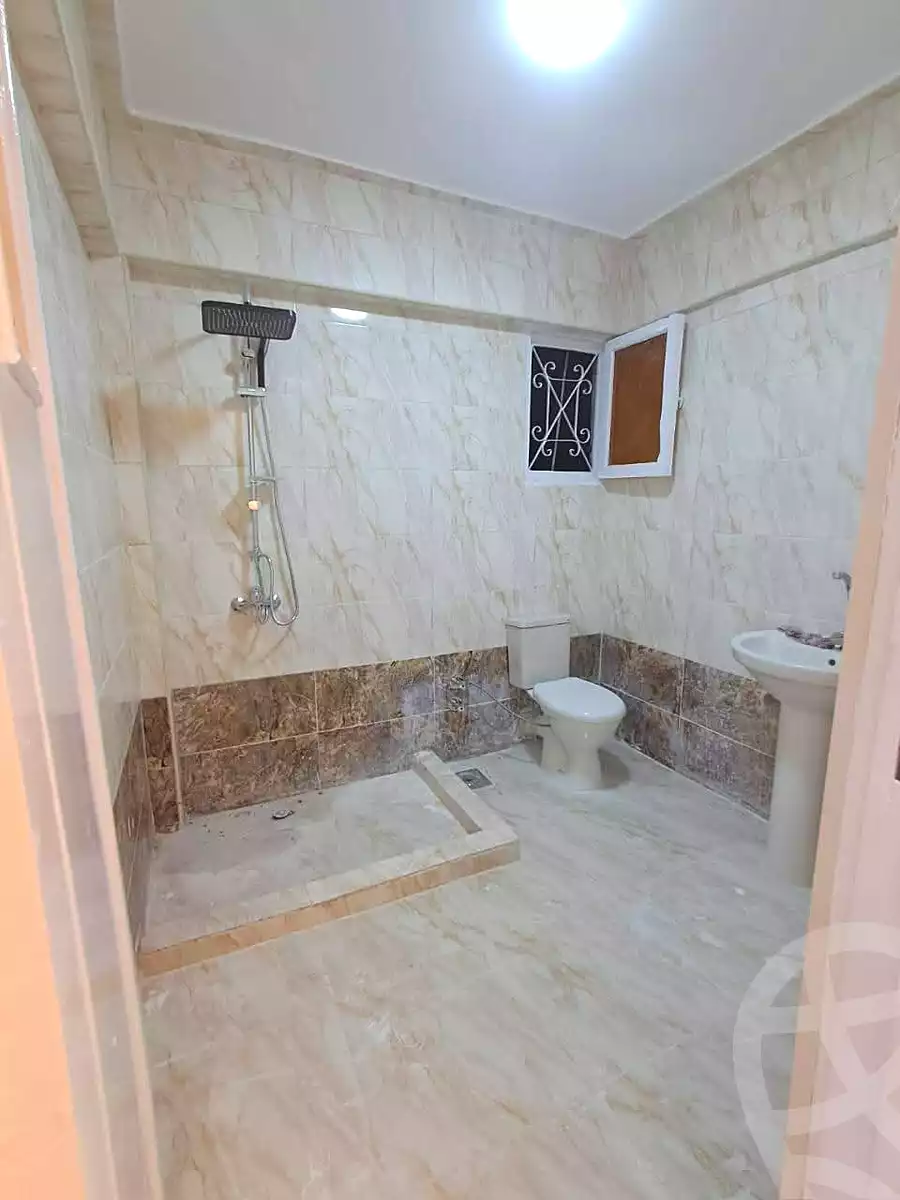 https://aqarmap.com.eg/ar/listing/7318098-for-sale-alexandria-al-agamy-el-hanouvel-abo-bakr-el-sedeek-st