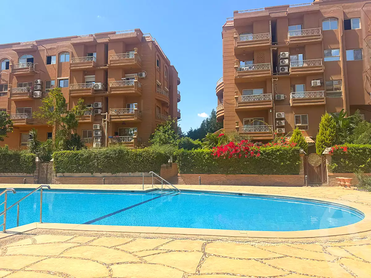 https://aqarmap.com.eg/ar/listing/7318154-for-sale-cairo-el-sheikh-zayed-city-compounds-rawdet-zayed