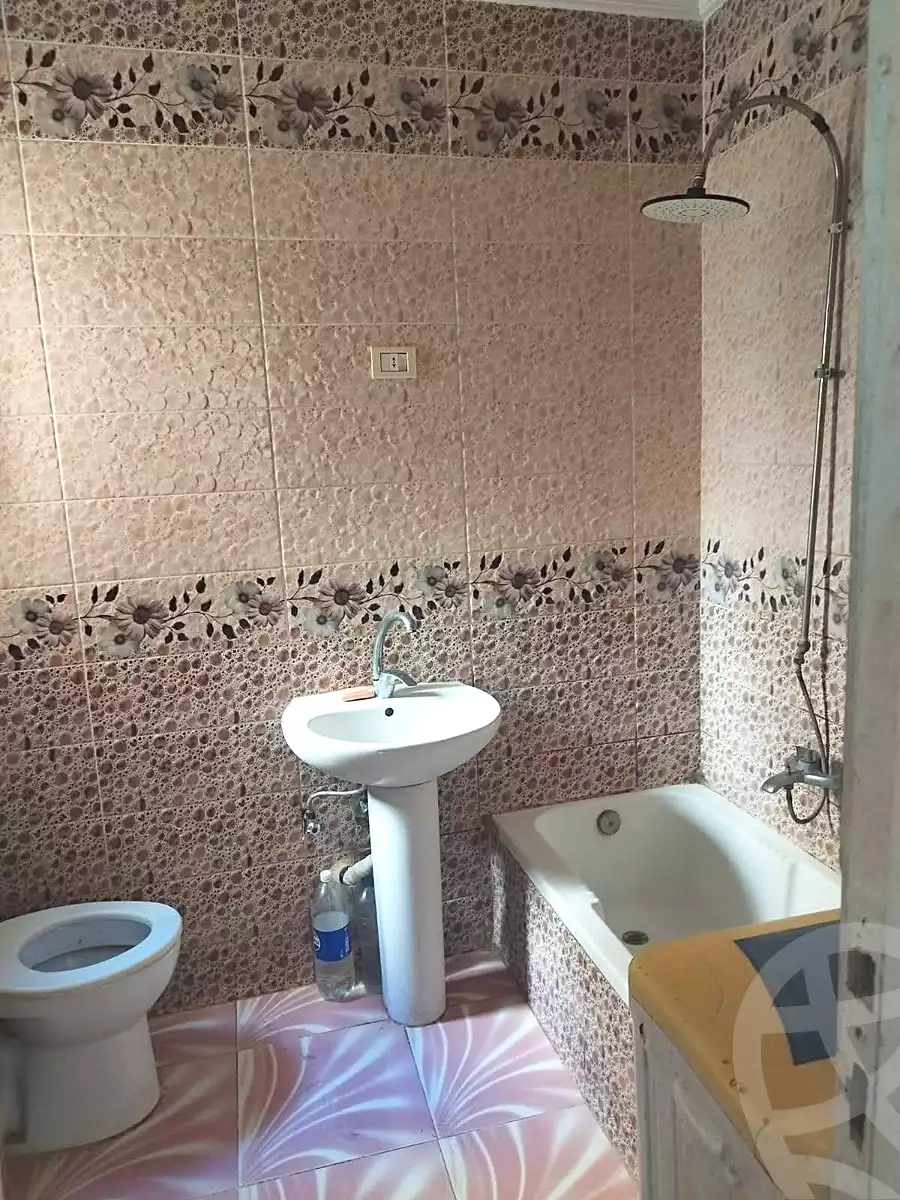 https://aqarmap.com.eg/ar/listing/7318202-for-sale-alexandria-al-agamy-lbytsh-al-nouqrashi-st