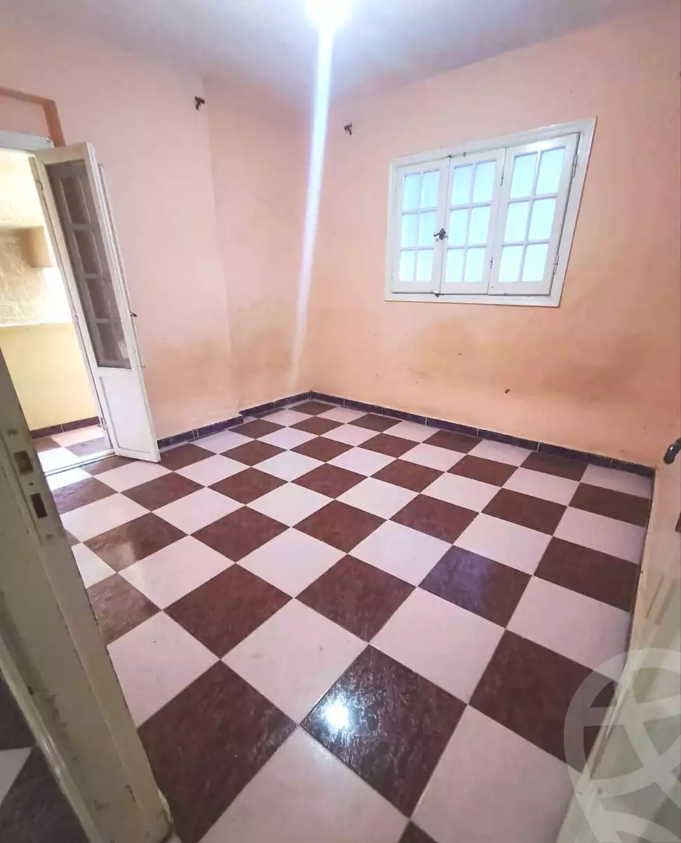 https://aqarmap.com.eg/ar/listing/7318310-for-sale-alexandria-el-asafra-l-sfr-qbly