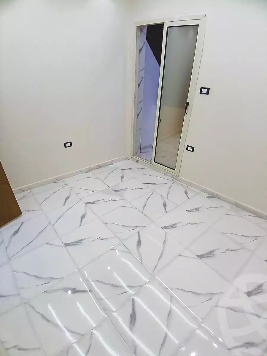 https://aqarmap.com.eg/ar/listing/7318438-for-sale-alexandria-sydy-bshr-sydy-bshr-bhry-gamal-abd-el-nasir-st