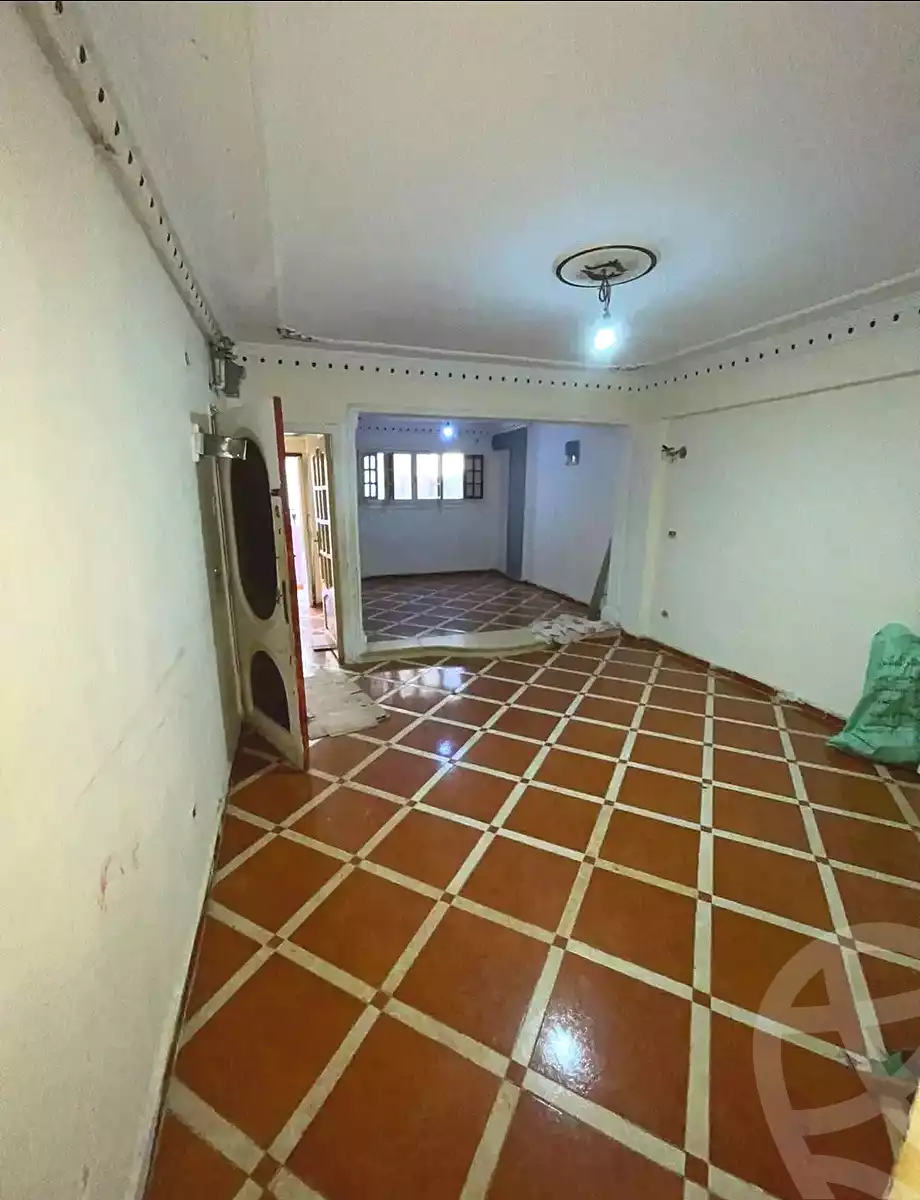 https://aqarmap.com.eg/en/listing/7318623-for-sale-alexandria-lsywf-el-falki