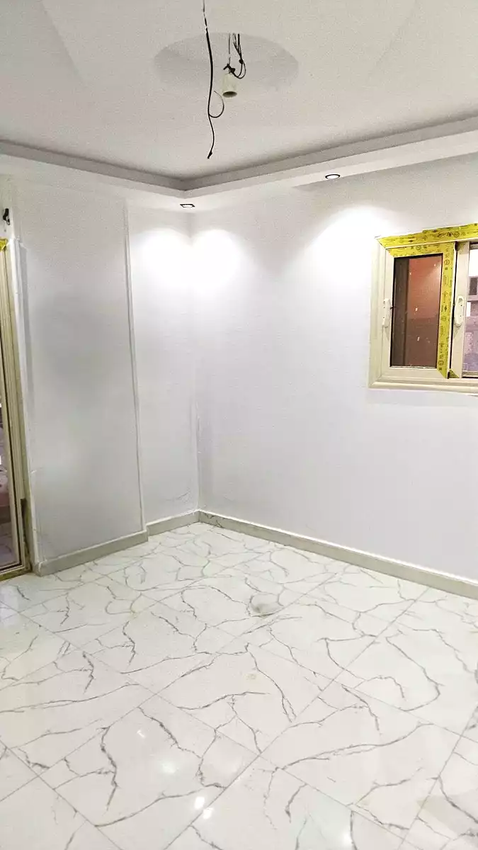 https://aqarmap.com.eg/en/listing/7318685-for-sale-alexandria-al-agamy-lbytsh-el-hay-st