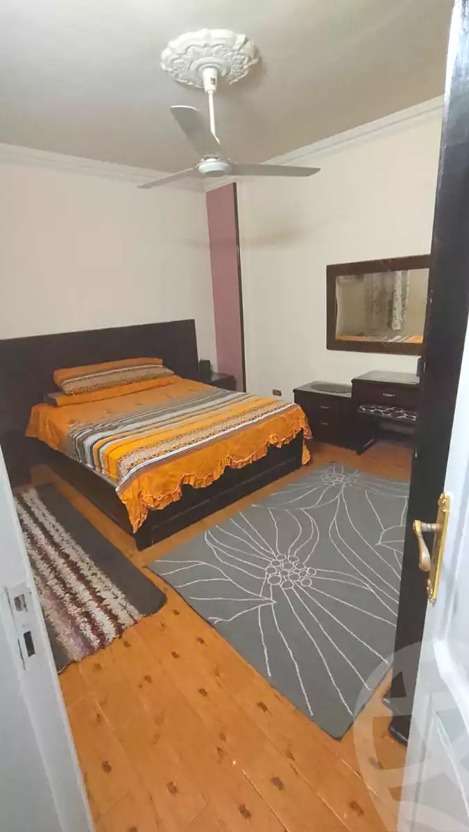 https://aqarmap.com.eg/ar/listing/7318902-for-rent-cairo-helwan-hadayek-helwan-nile-corniche-st