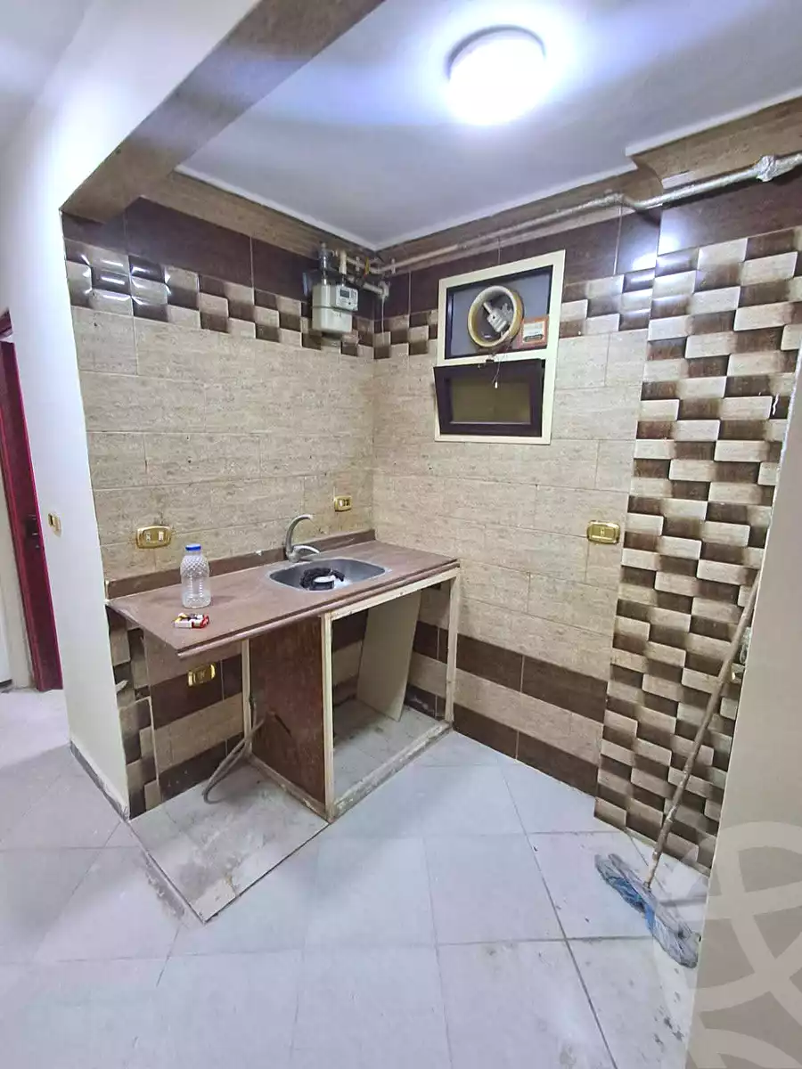 https://aqarmap.com.eg/en/listing/7319237-for-sale-alexandria-lsywf-el-falki
