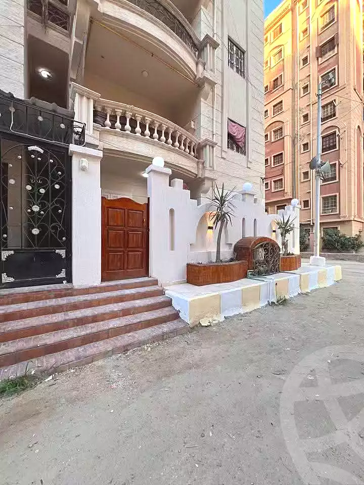 https://aqarmap.com.eg/en/listing/7319452-for-sale-alexandria-al-agamy-shataa-el-nakheel