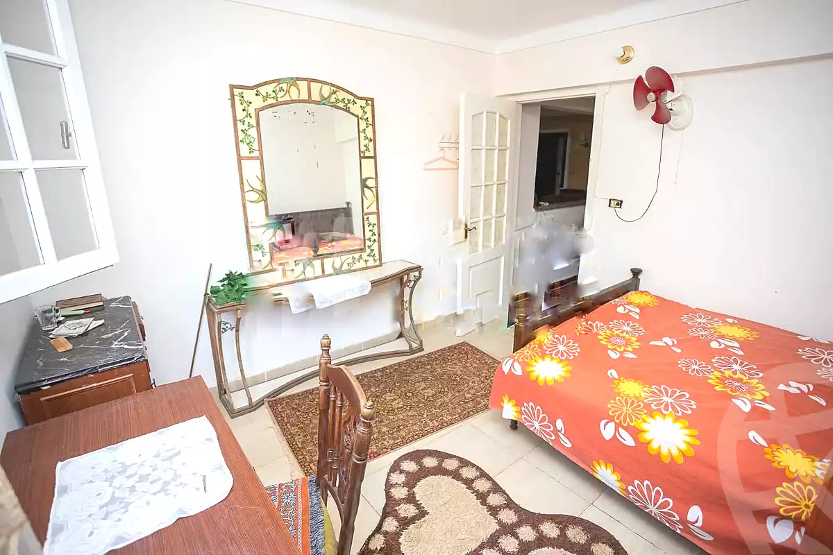 https://aqarmap.com.eg/en/listing/7319555-for-sale-alexandria-camp-cesar-kanoub-st