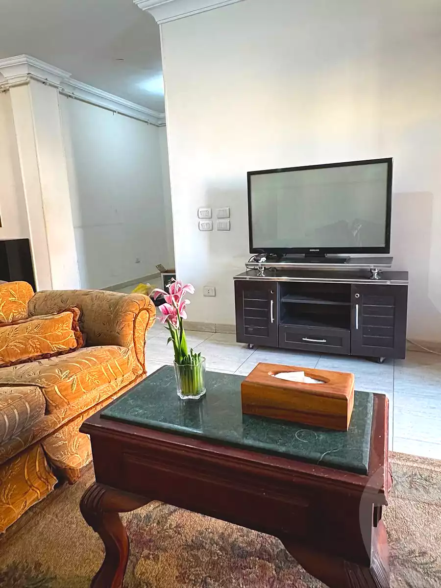 https://aqarmap.com.eg/ar/listing/7319875-for-rent-cairo-6th-of-october-el-ahyaa-neighborhood-4th-school-st