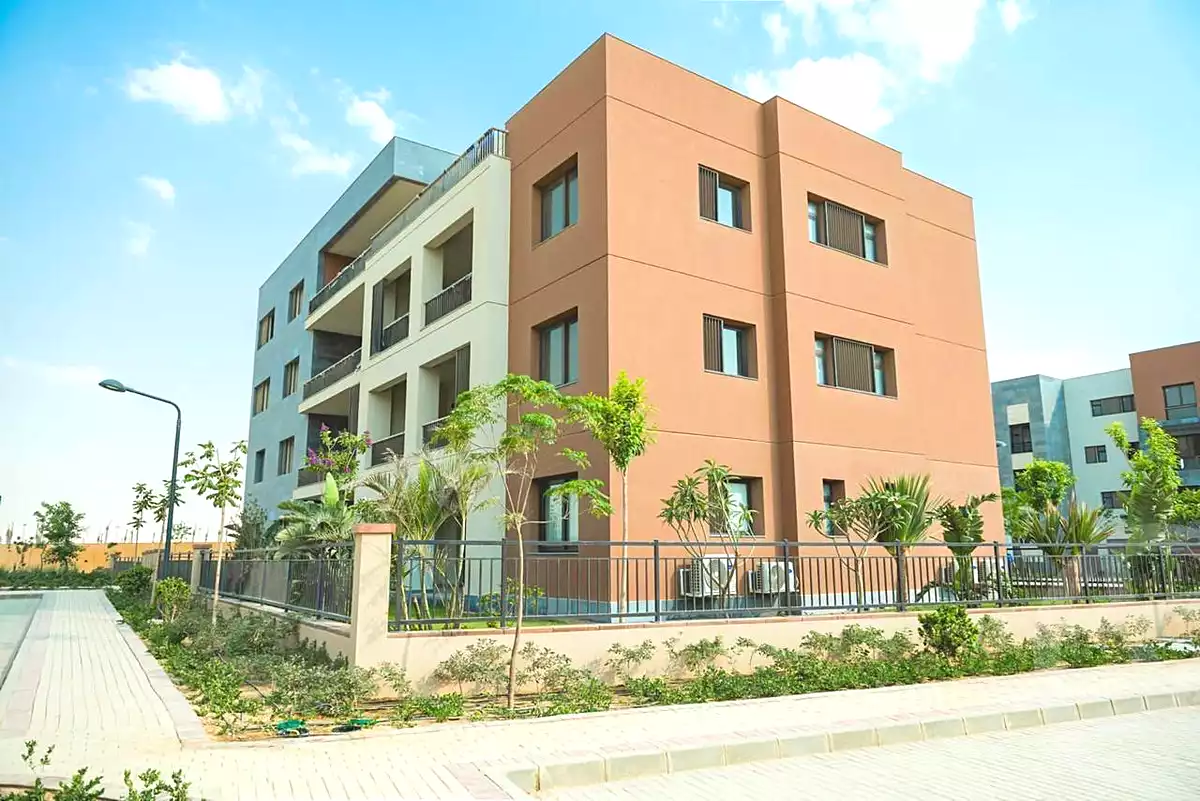 https://aqarmap.com.eg/ar/listing/7320098-for-sale-cairo-new-cairo-6th-settlement-compounds-crescent-walk-compound-marakez