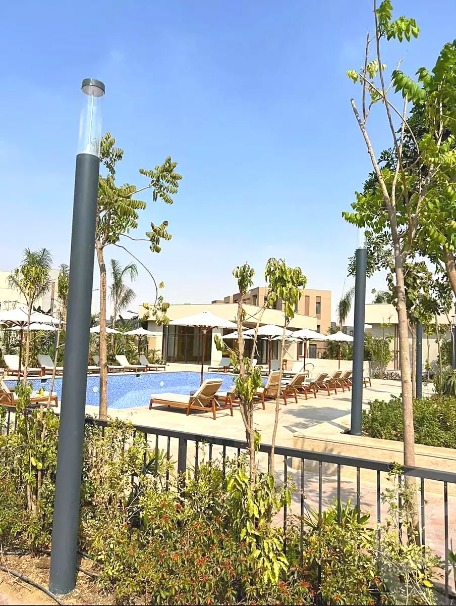 https://aqarmap.com.eg/ar/listing/7320098-for-sale-cairo-new-cairo-6th-settlement-compounds-crescent-walk-compound-marakez