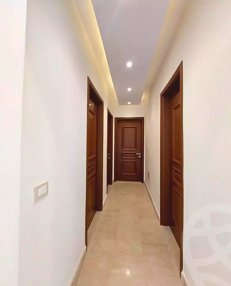 https://aqarmap.com.eg/en/listing/7320324-for-sale-cairo-new-cairo-compounds-mayan-compound-stm