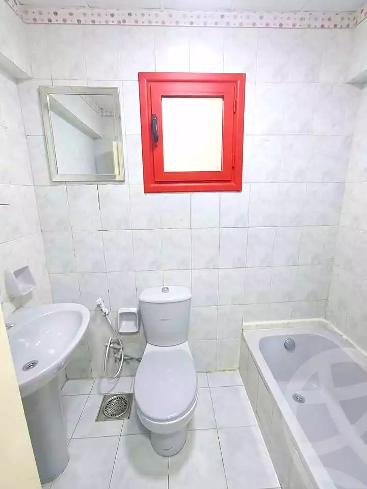 https://aqarmap.com.eg/en/listing/7320401-for-sale-alexandria-sydy-bshr-sydy-bshr-bhry-shr-khld-bn-lwlyd
