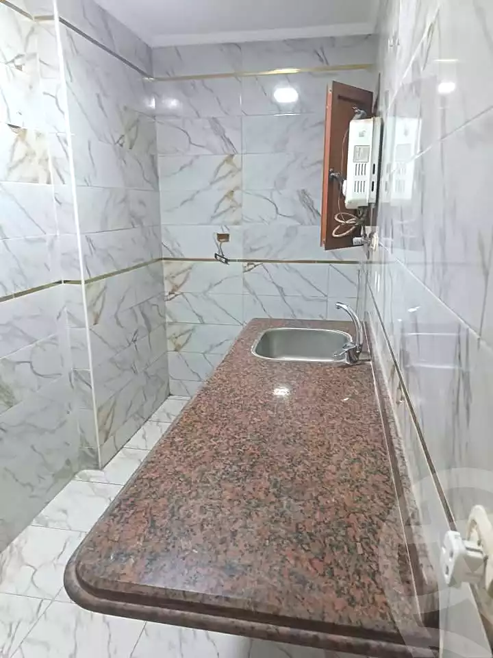 https://aqarmap.com.eg/en/listing/7320437-for-rent-alexandria-zezenia