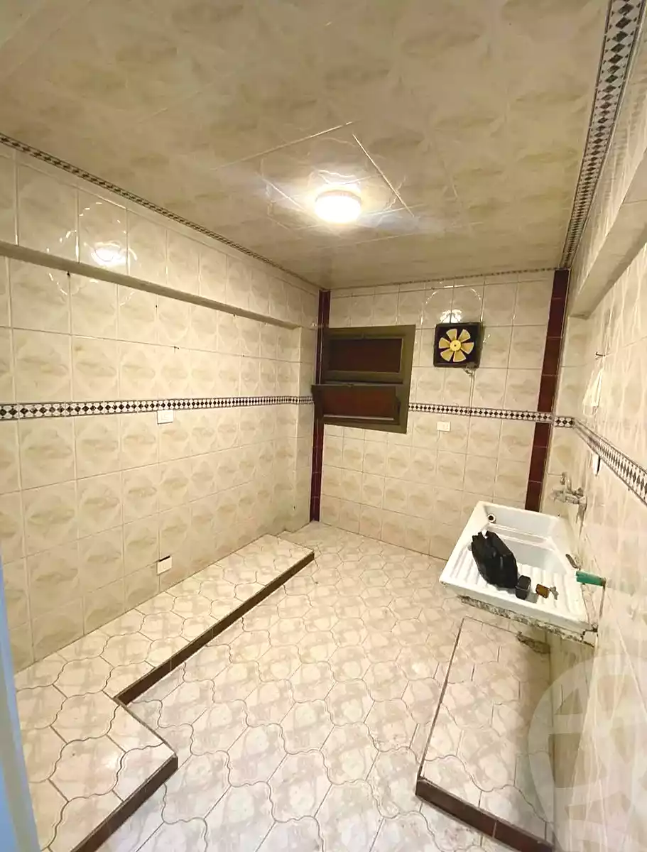 https://aqarmap.com.eg/en/listing/7320626-for-sale-alexandria-al-agamy-lbytsh