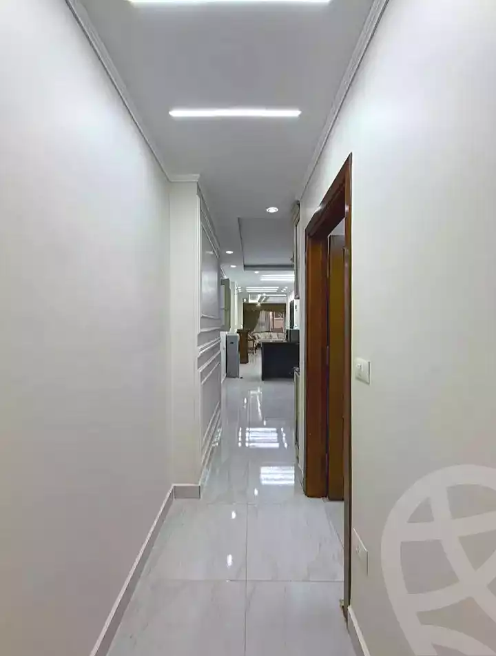 https://aqarmap.com.eg/ar/listing/7320690-for-sale-alexandria-miami