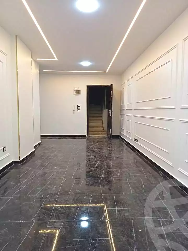 https://aqarmap.com.eg/ar/listing/7320749-for-sale-alexandria-sydy-bshr-sydy-bshr-bhry