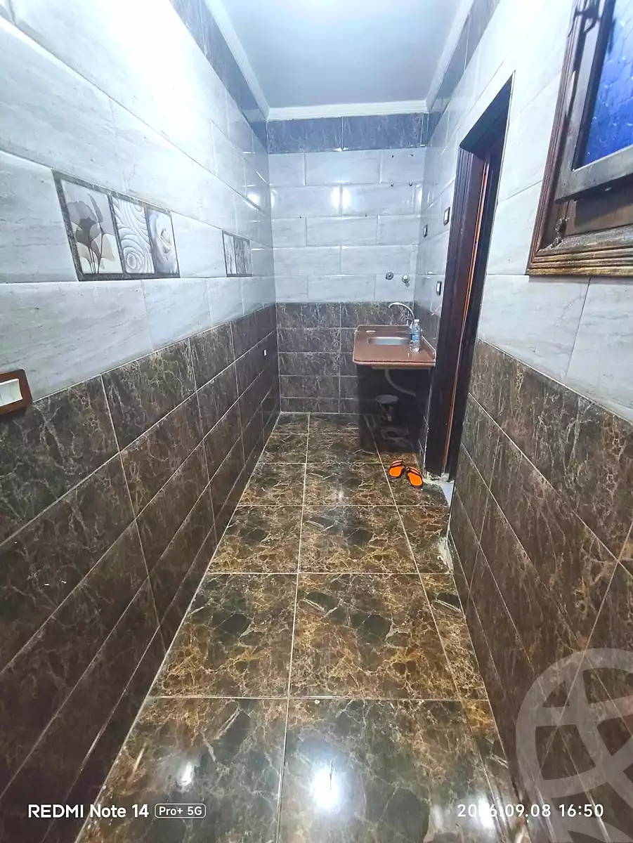 https://aqarmap.com.eg/en/listing/7320805-for-sale-alexandria-el-asafra-l-sfr-qbly