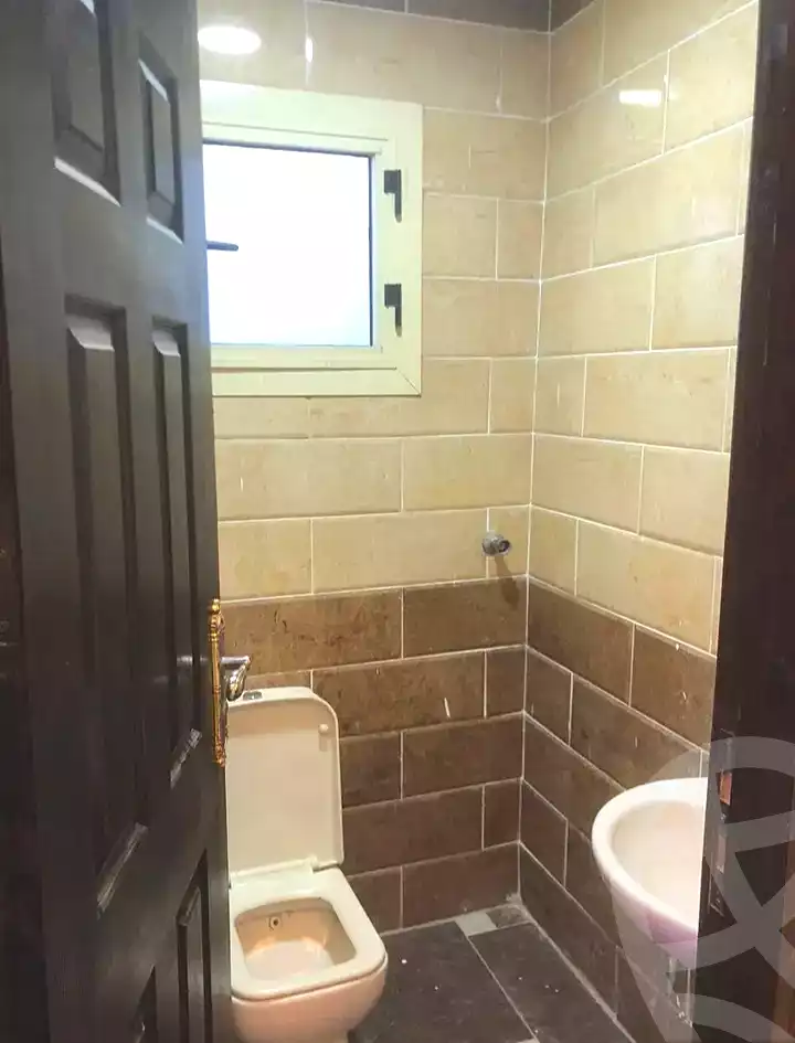 https://aqarmap.com.eg/en/listing/7320833-for-sale-alexandria-al-agamy-lbytsh