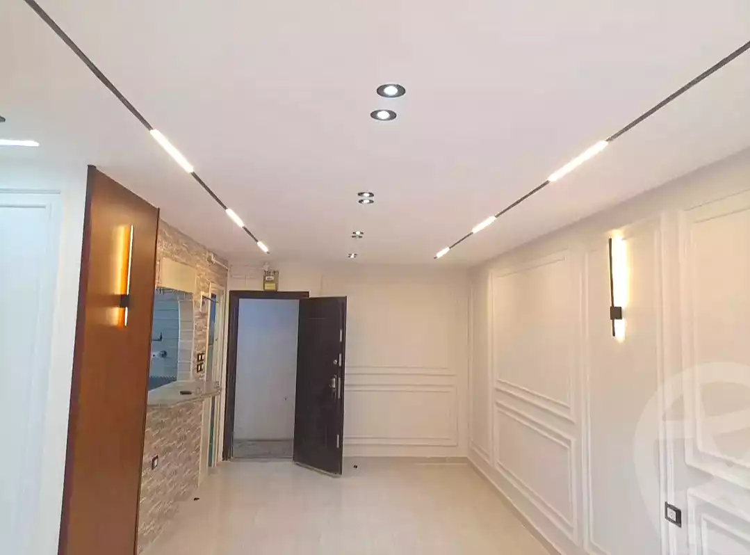 https://aqarmap.com.eg/en/listing/7320959-for-sale-alexandria-al-agamy-lbytsh-el-saleheen-mosque-st