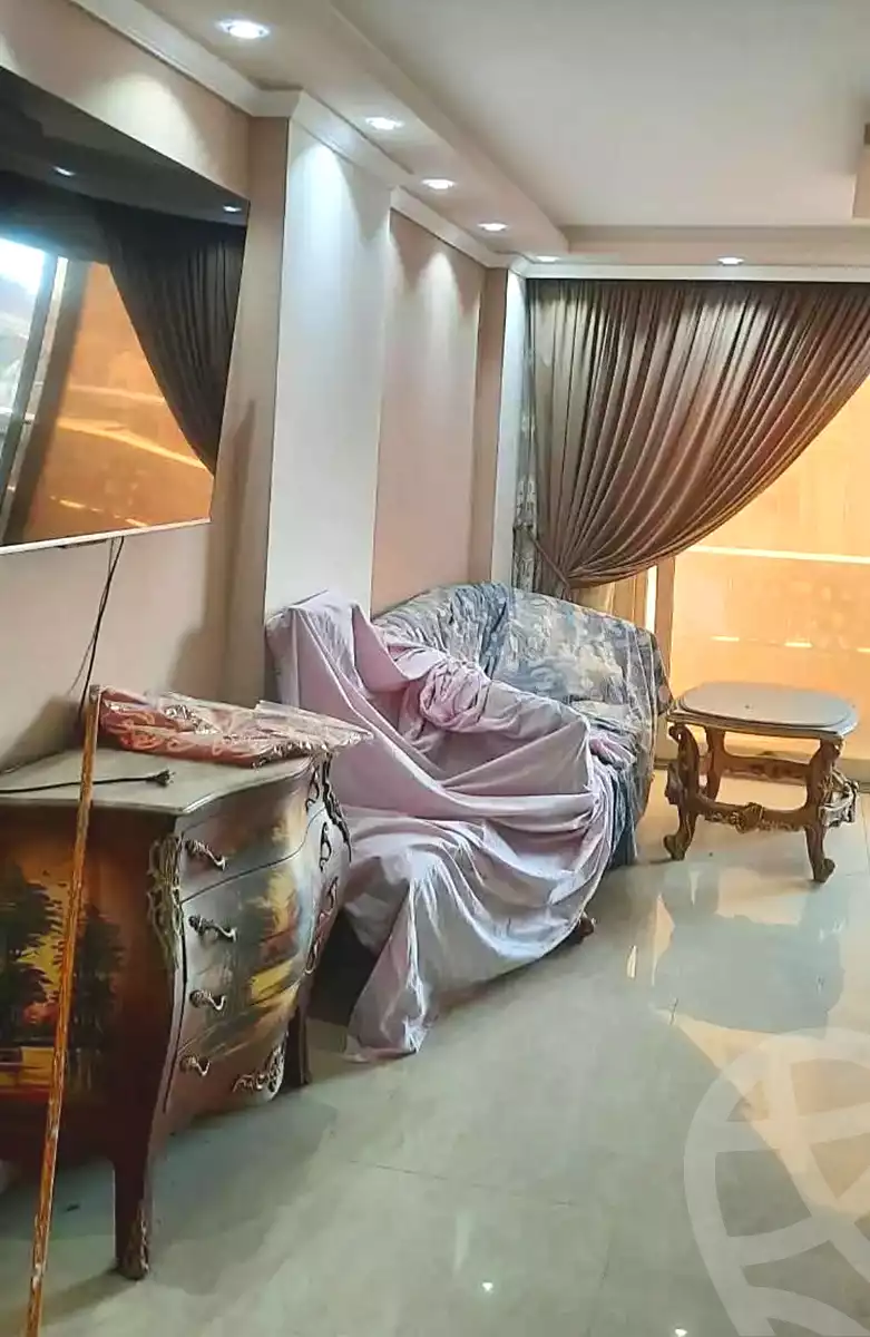 https://aqarmap.com.eg/en/listing/7321027-for-sale-alexandria-al-agamy-lbytsh