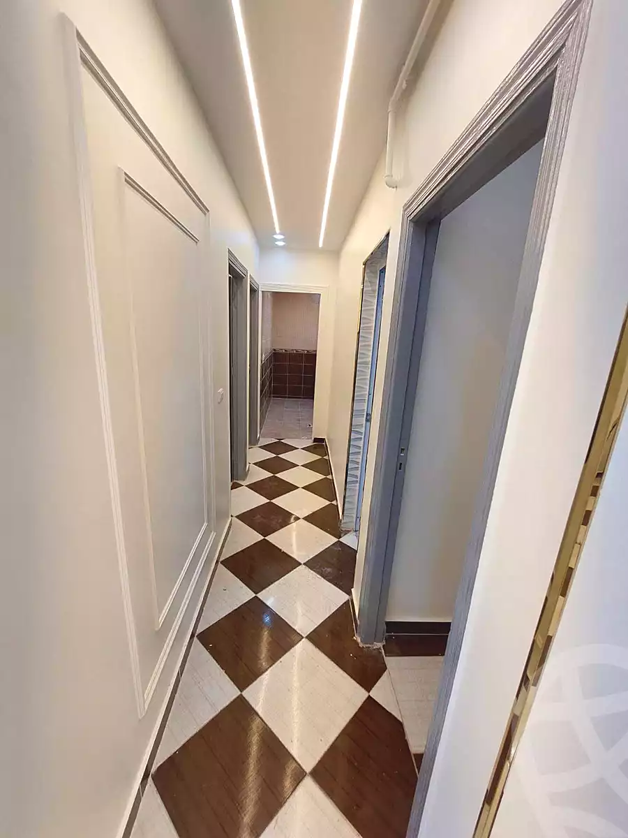 https://aqarmap.com.eg/ar/listing/7321093-for-sale-alexandria-sydy-bshr-sydy-bshr-bhry-shr-mhmwd-l-yswy