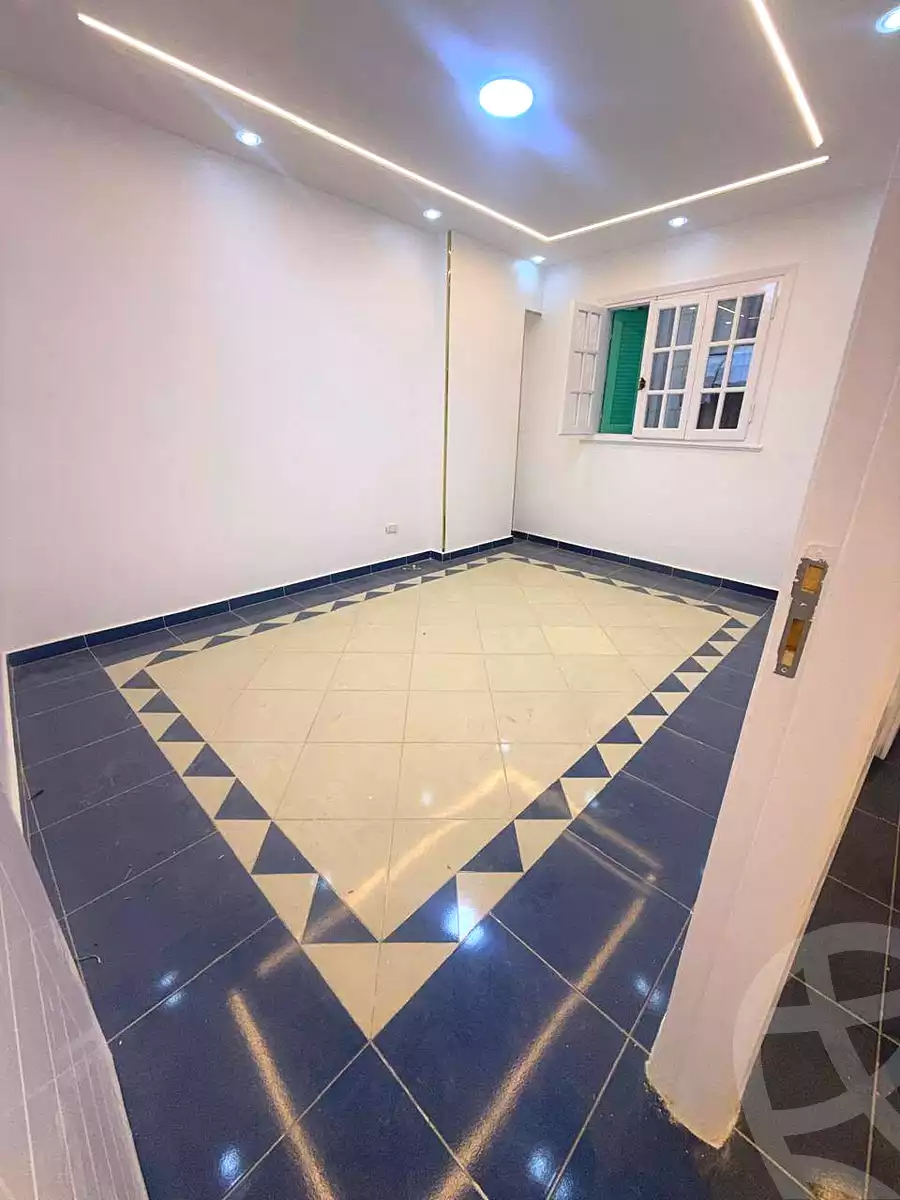 https://aqarmap.com.eg/en/listing/7321147-for-sale-alexandria-sydy-bshr-sydy-bshr-bhry-shr-khld-bn-lwlyd