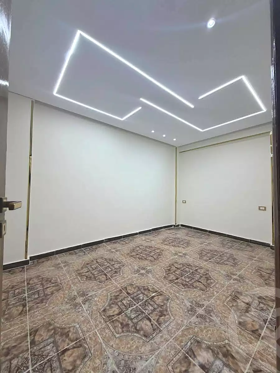 https://aqarmap.com.eg/en/listing/7321390-for-sale-alexandria-lsywf-el-falki