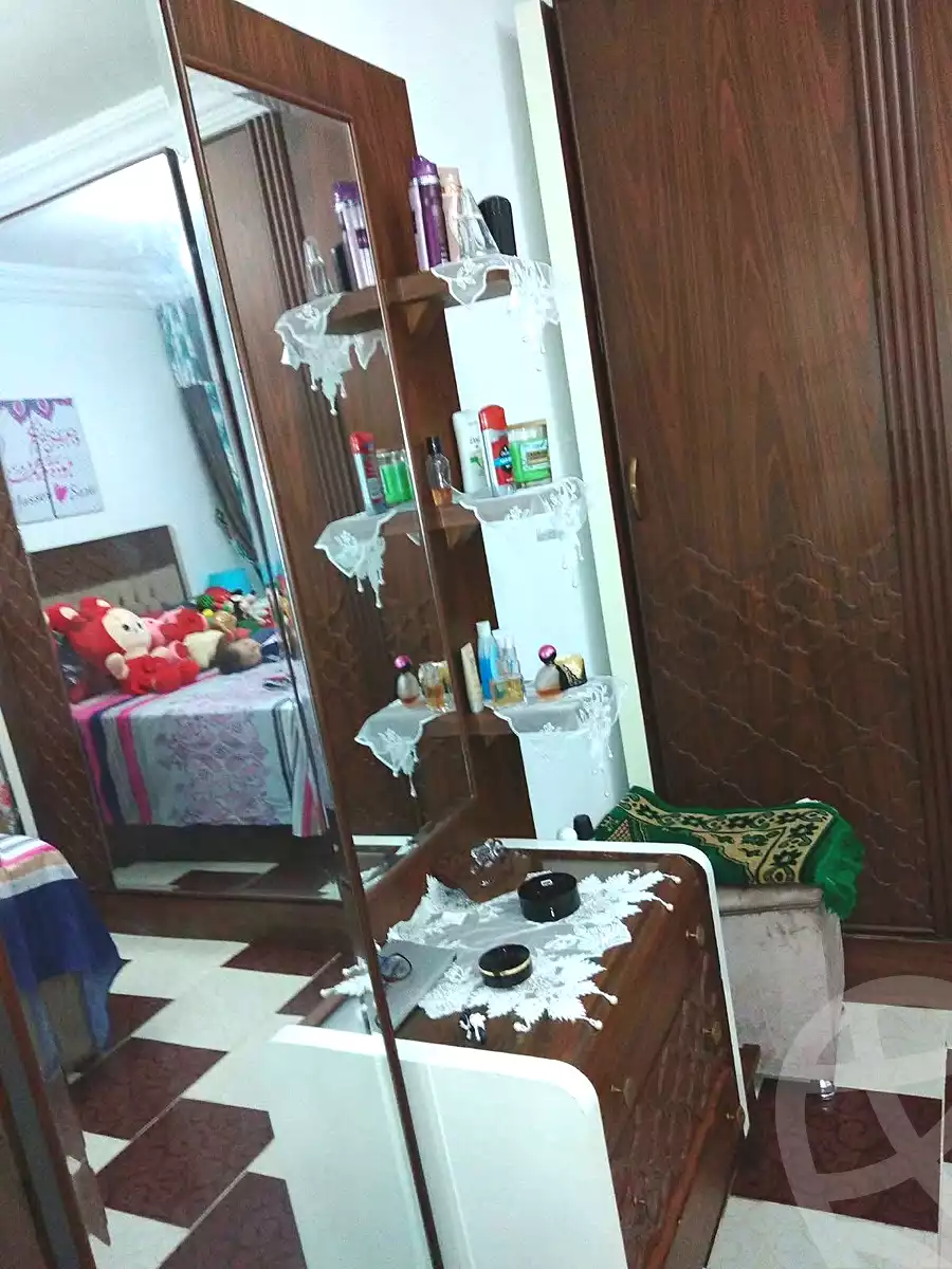 https://aqarmap.com.eg/en/listing/7321484-for-rent-alexandria-lsywf-el-falki