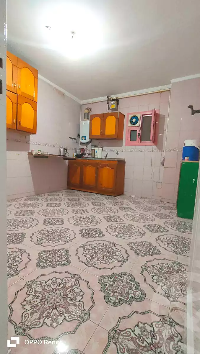 https://aqarmap.com.eg/en/listing/7321627-for-sale-cairo-helwan-helwan-el-sharkeya-khesro-basha-st