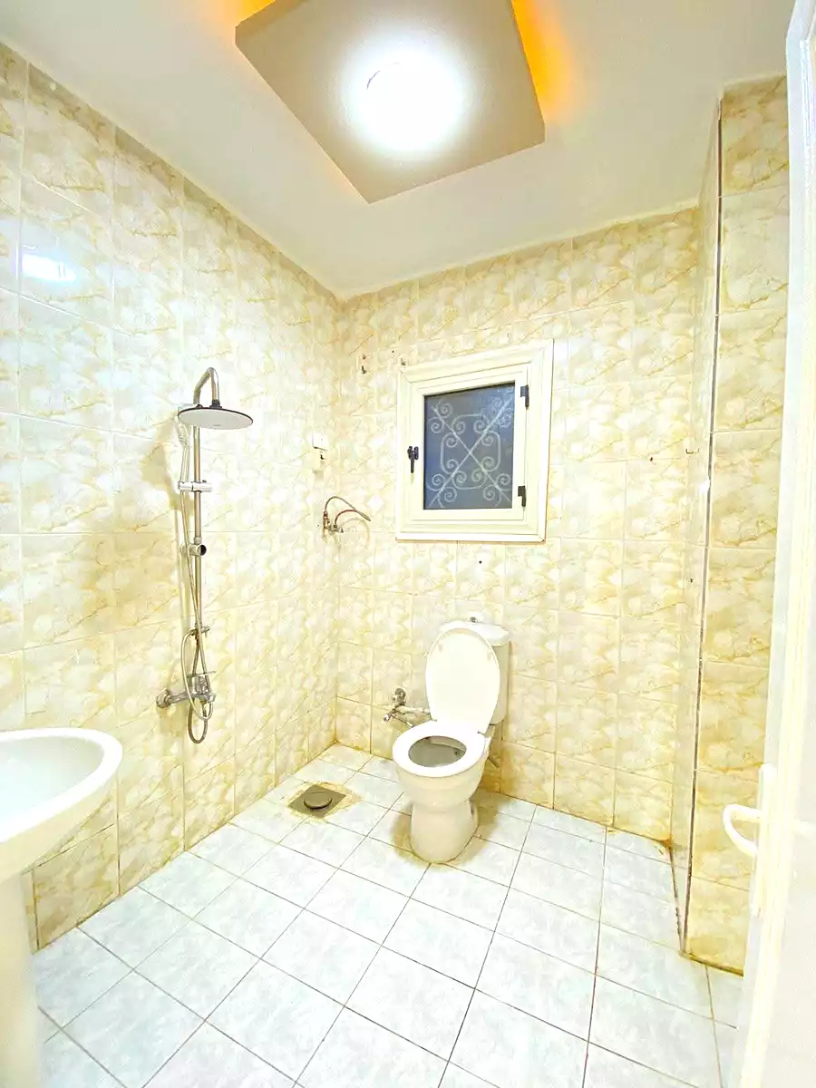 https://aqarmap.com.eg/en/listing/7321662-for-sale-alexandria-al-agamy-lbytsh-ibrahim-othman-st