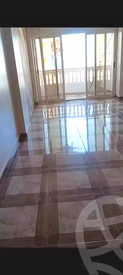 https://aqarmap.com.eg/ar/listing/7321744-for-rent-alexandria-el-asafra-shr-45