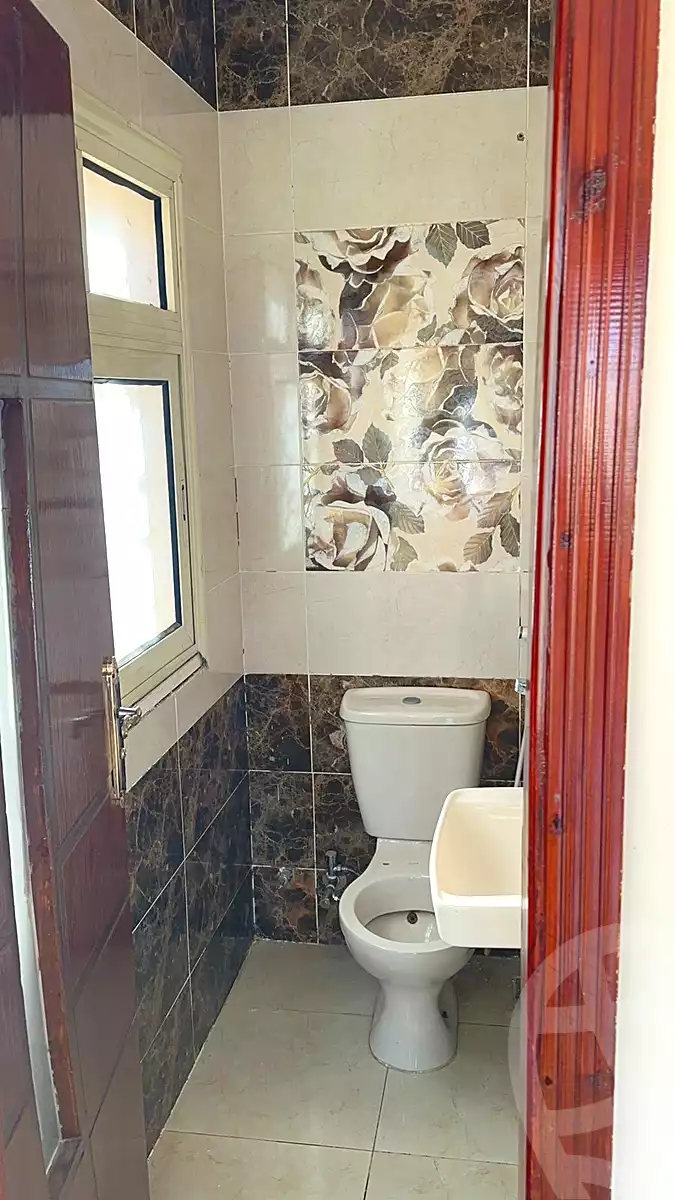 https://aqarmap.com.eg/ar/listing/7321748-for-rent-cairo-6th-of-october-compounds-jrdyny-lshms