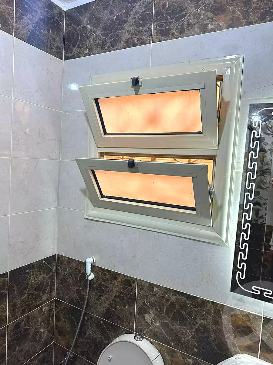 https://aqarmap.com.eg/ar/listing/7321748-for-rent-cairo-6th-of-october-compounds-jrdyny-lshms