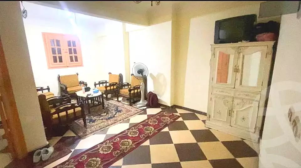 https://aqarmap.com.eg/ar/listing/7321763-for-sale-alexandria-el-asafra-shr-45