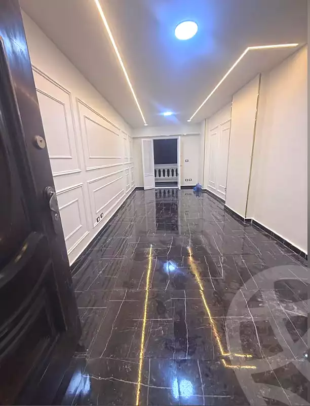 https://aqarmap.com.eg/ar/listing/7321821-for-sale-alexandria-sydy-bshr-sydy-bshr-bhry-street-16