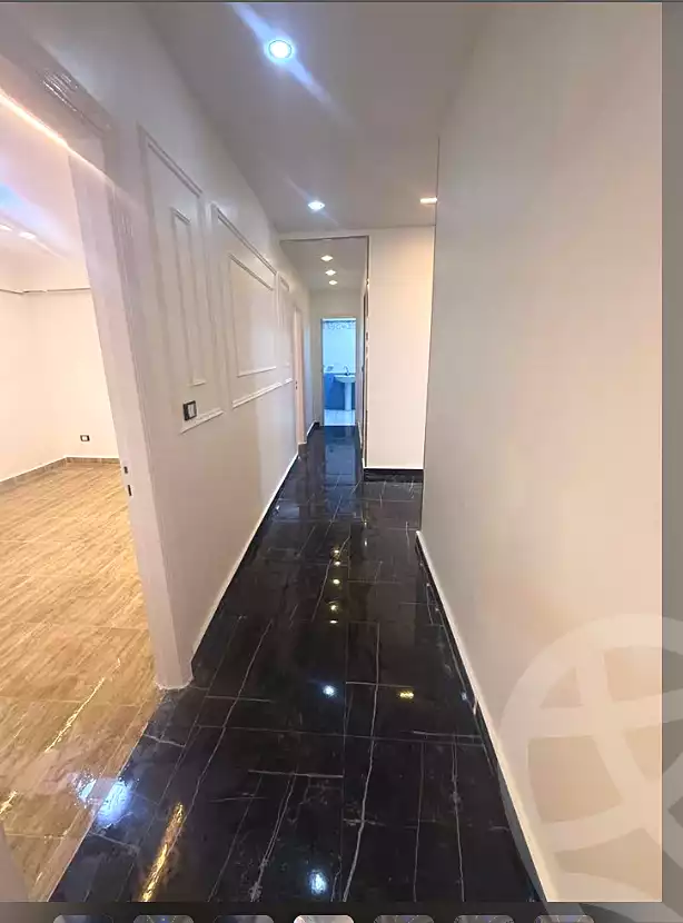 https://aqarmap.com.eg/ar/listing/7321821-for-sale-alexandria-sydy-bshr-sydy-bshr-bhry-street-16