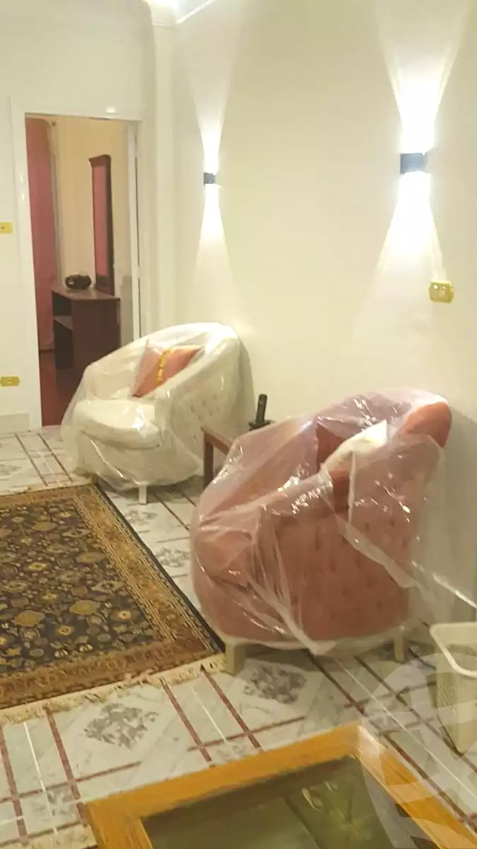 https://aqarmap.com.eg/ar/listing/7321813-for-rent-cairo-downtown-el-qasr-el-ayni