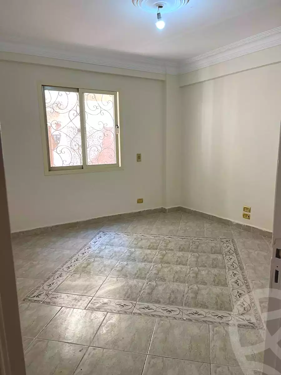 https://aqarmap.com.eg/en/listing/7321905-for-sale-cairo-6th-of-october-el-ahyaa-neighborhood-2nd