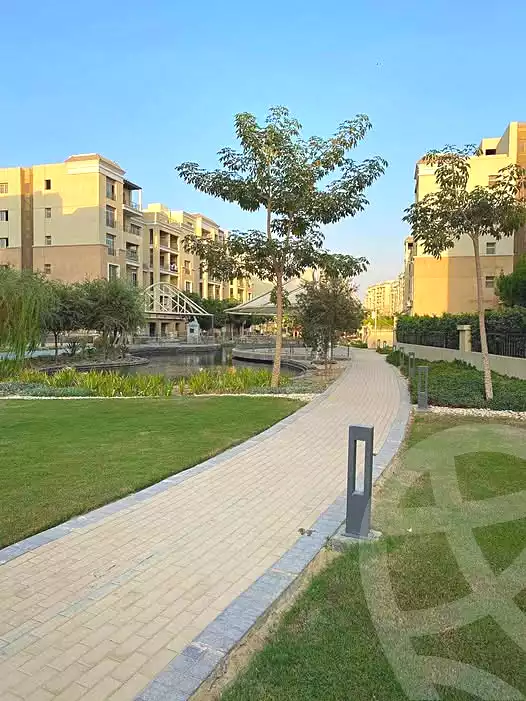 https://aqarmap.com.eg/ar/listing/7321911-for-sale-cairo-new-cairo-compounds-sarai-taval-sarai