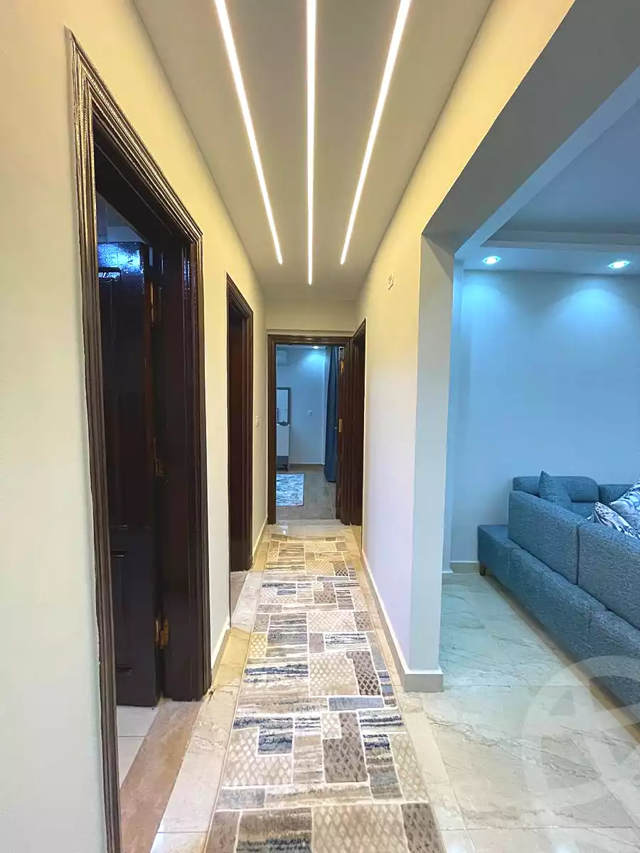https://aqarmap.com.eg/en/listing/7321991-for-rent-cairo-el-sheikh-zayed-city-compounds-jn-zyd