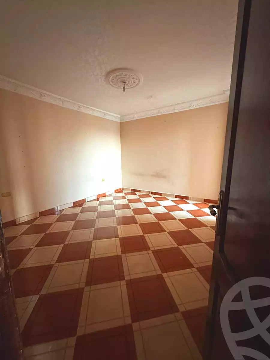 https://aqarmap.com.eg/ar/listing/7322018-for-sale-cairo-6th-of-october-compounds-yasmeen